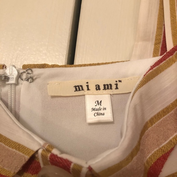 🆕 Striped Dress - Picture 4 of 5